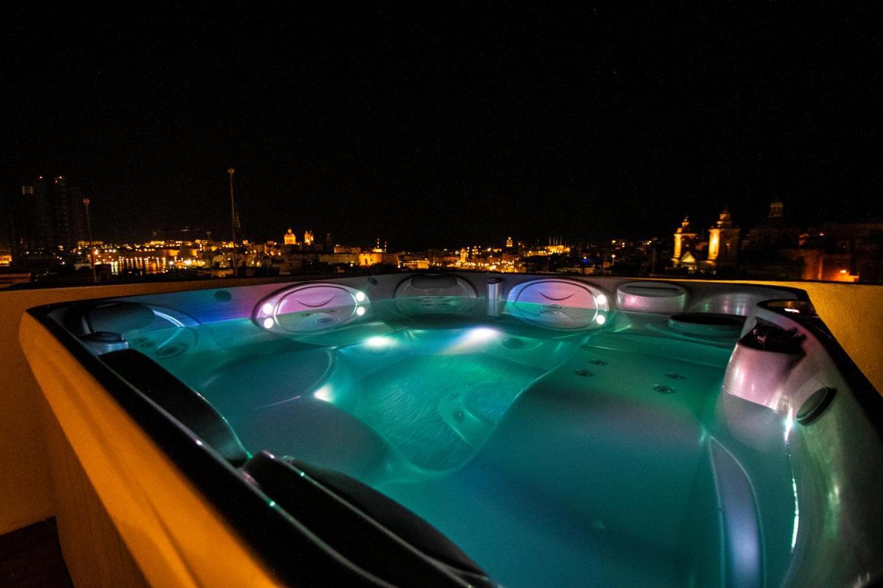 Penthouse Retreat Leilighet Cospicua Eksteriør bilde