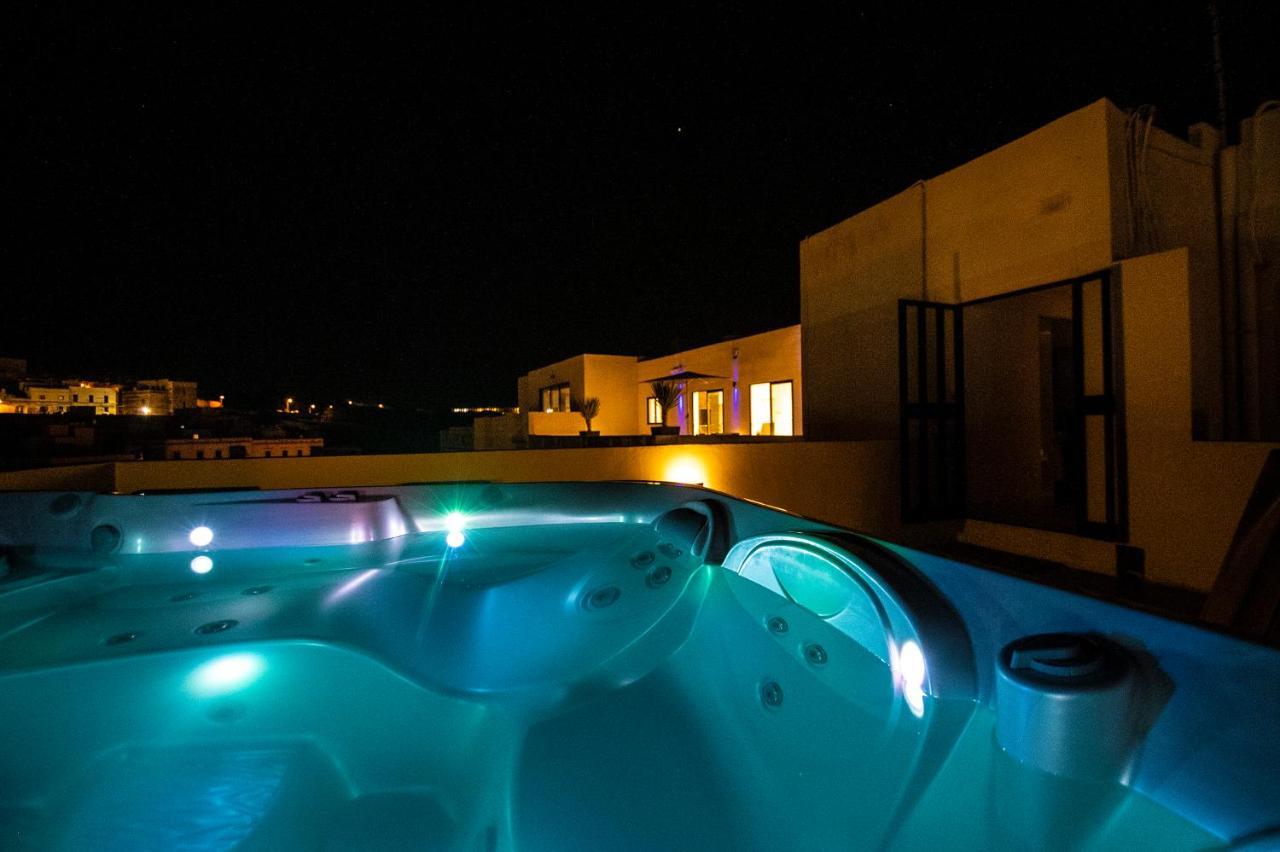Penthouse Retreat Leilighet Cospicua Eksteriør bilde